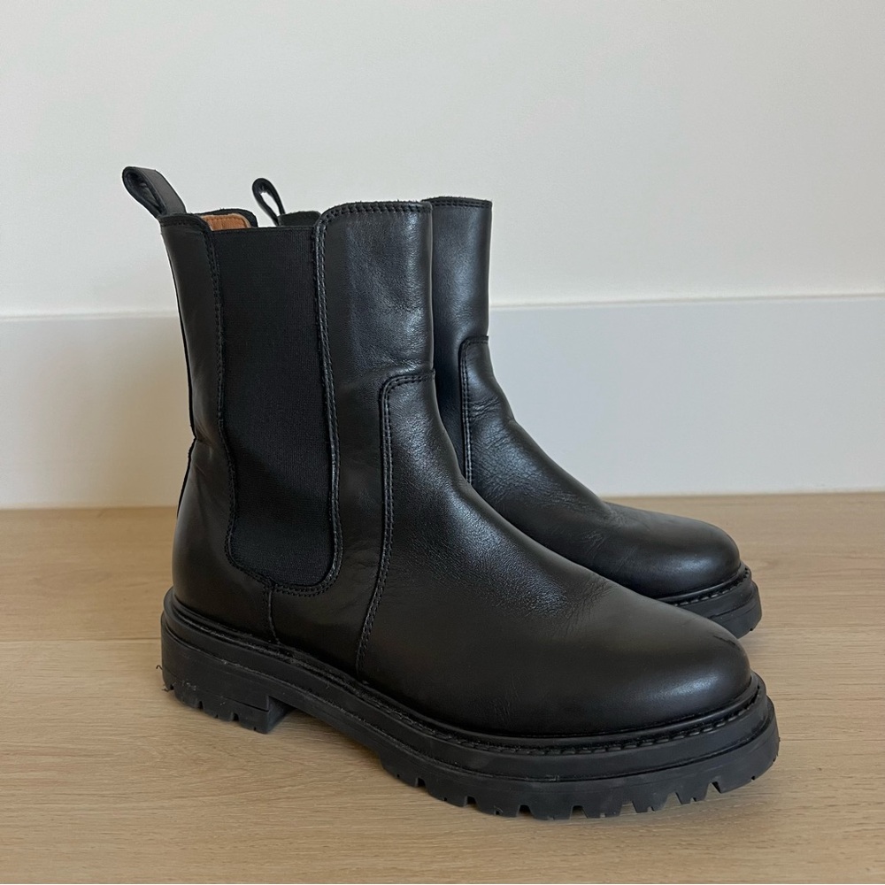 Sezane Lena Black Leather Low Chelsea Combat Boots Size 6.5